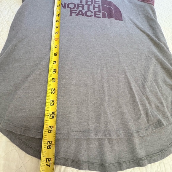 The North Face Women's Pink and Gray Short Sleeve Tee - Picture 5 of 8